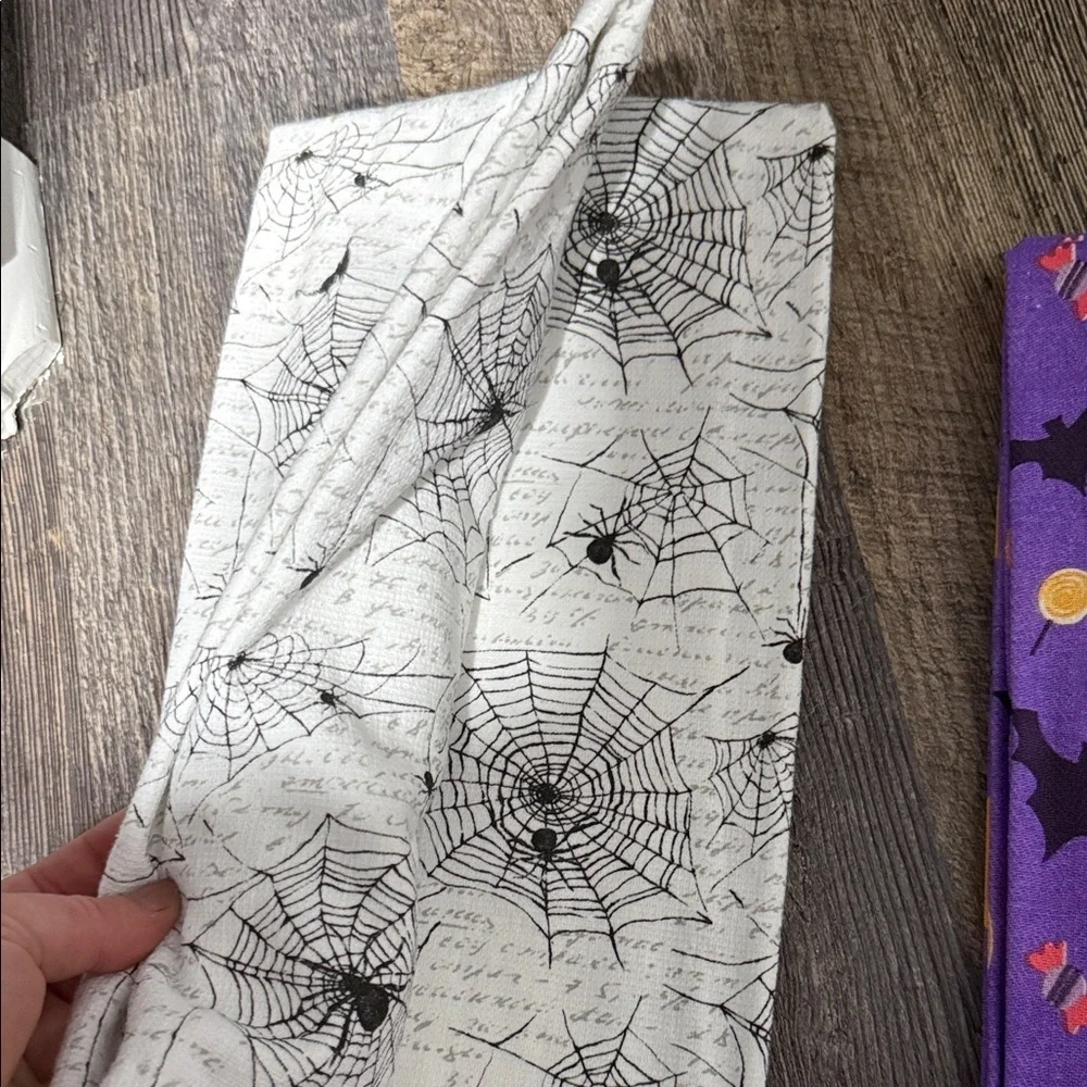 Set of 8 Halloween Themed Kitchen Towels Set